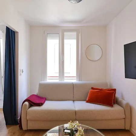 Appartement Charming Near The Eiffel Tower