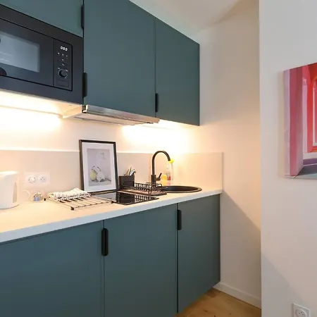 Appartement Charming Near The Eiffel Tower *