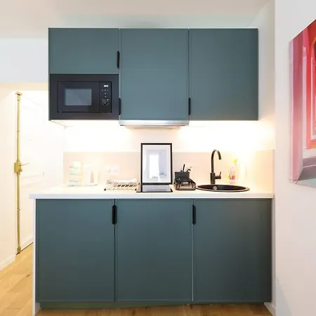 Appartement Charming Near The Eiffel Tower
